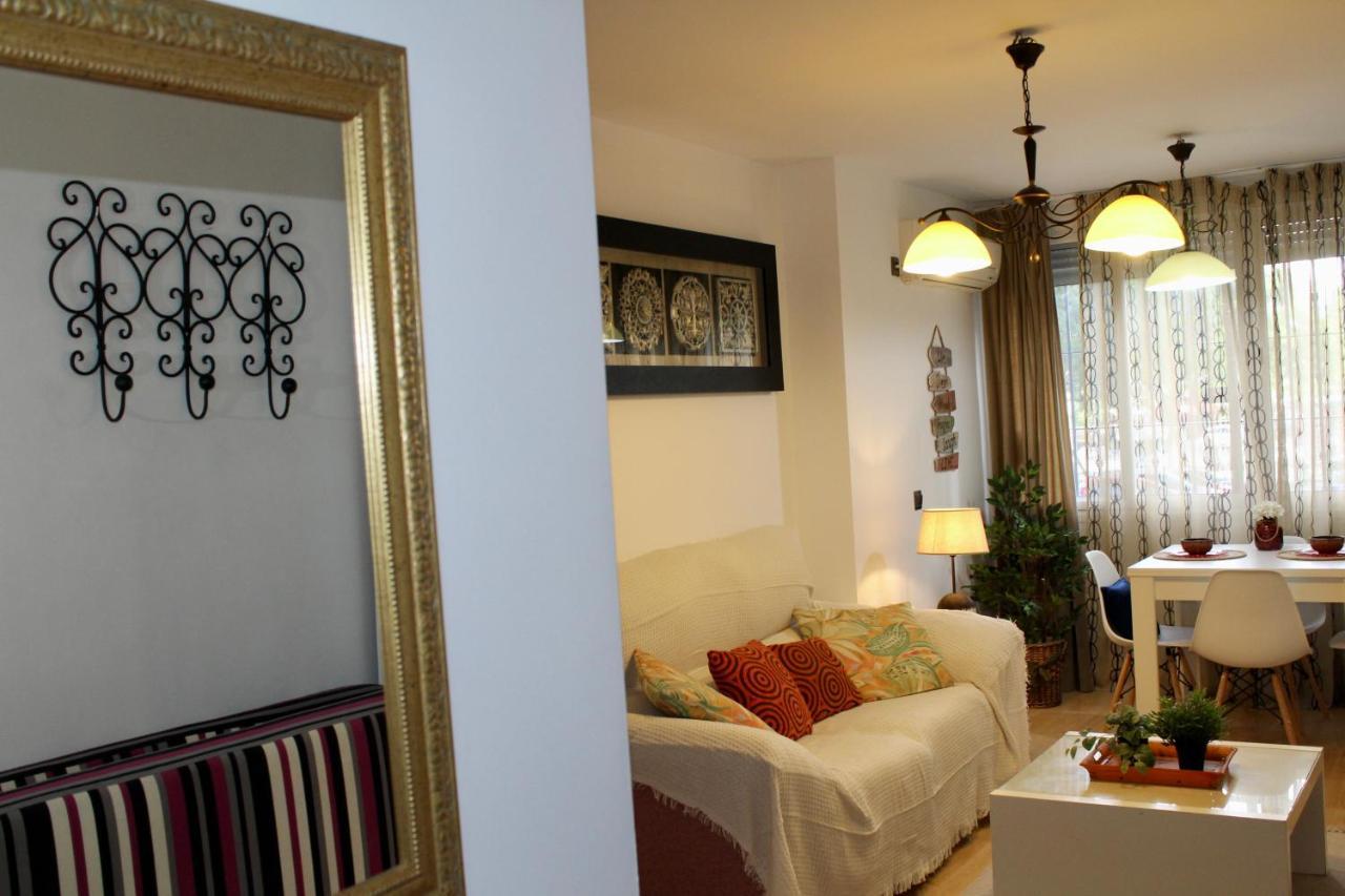 Wish Suite Gran Plaza De Sevilla Esterno foto